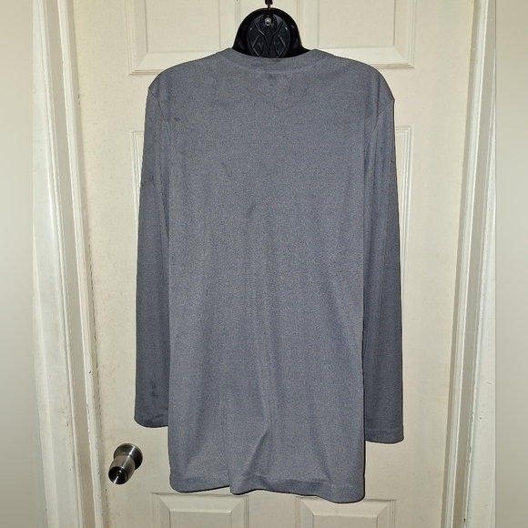 Lord & Taylor button-down blouse size large - Picture 5 of 6